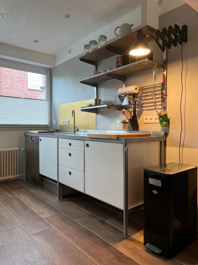 Aussergewoehnliches Haus Mit Sauna, Kamin Und Garten Wilhelmshaven Exterior foto