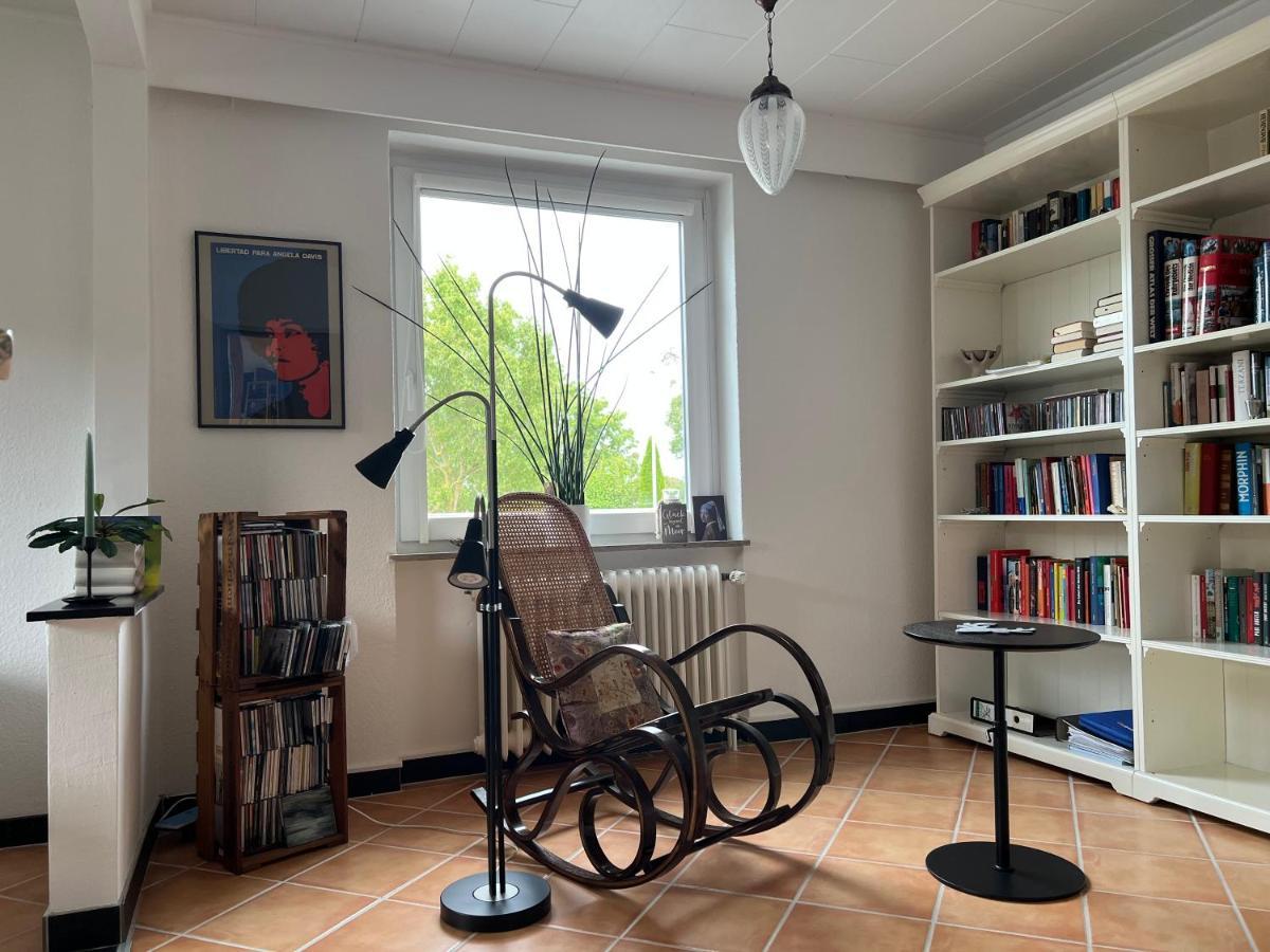 Aussergewoehnliches Haus Mit Sauna, Kamin Und Garten Wilhelmshaven Exterior foto