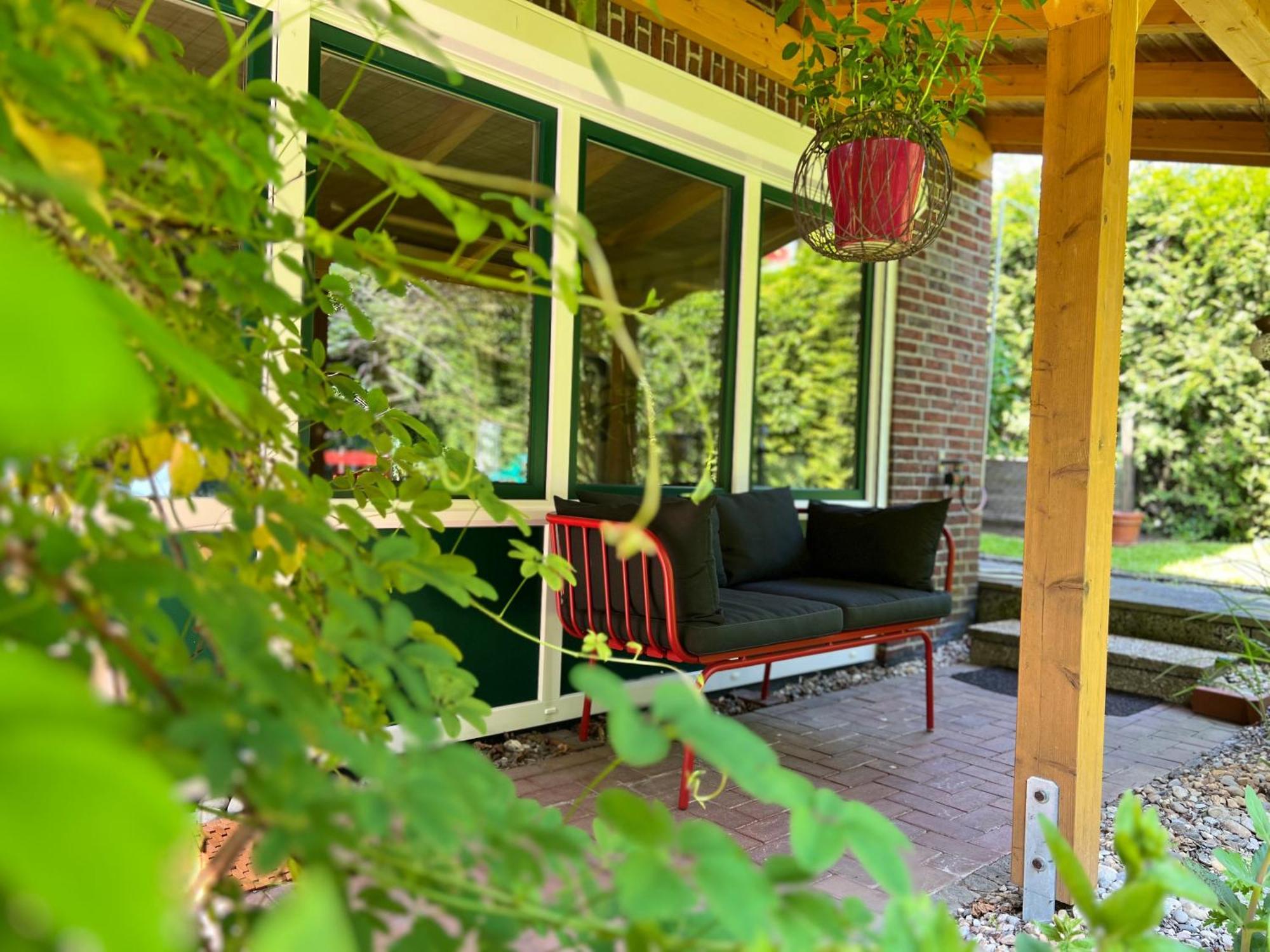 Aussergewoehnliches Haus Mit Sauna, Kamin Und Garten Wilhelmshaven Exterior foto